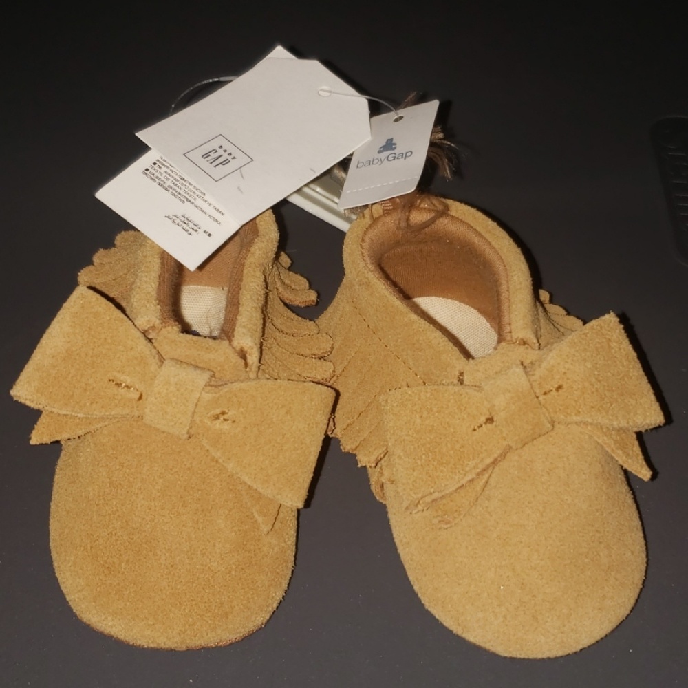 Infant girl moccasins